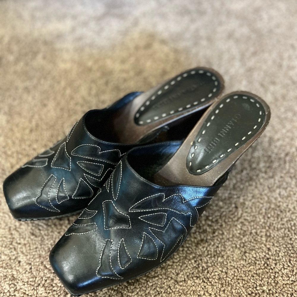 Gianni Bini Black Western Mules- Womens 9